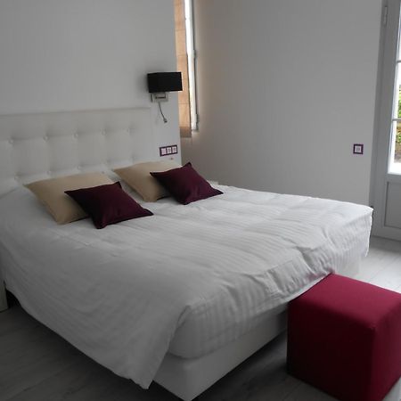 Logis- Hotel Spa Restaurant L'Epicurial Saint-Pey-de-Castets الغرفة الصورة
