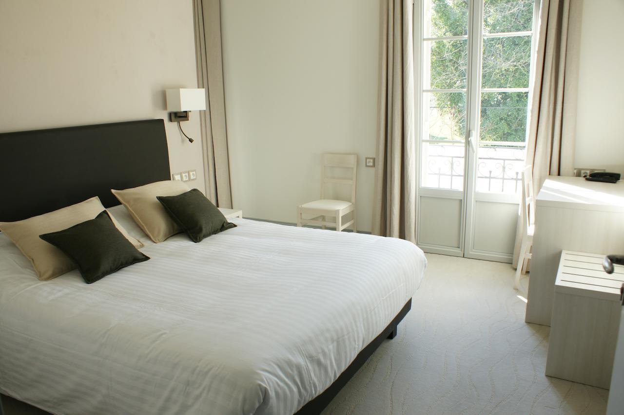 Logis- Hotel Spa Restaurant L'Epicurial Saint-Pey-de-Castets الغرفة الصورة