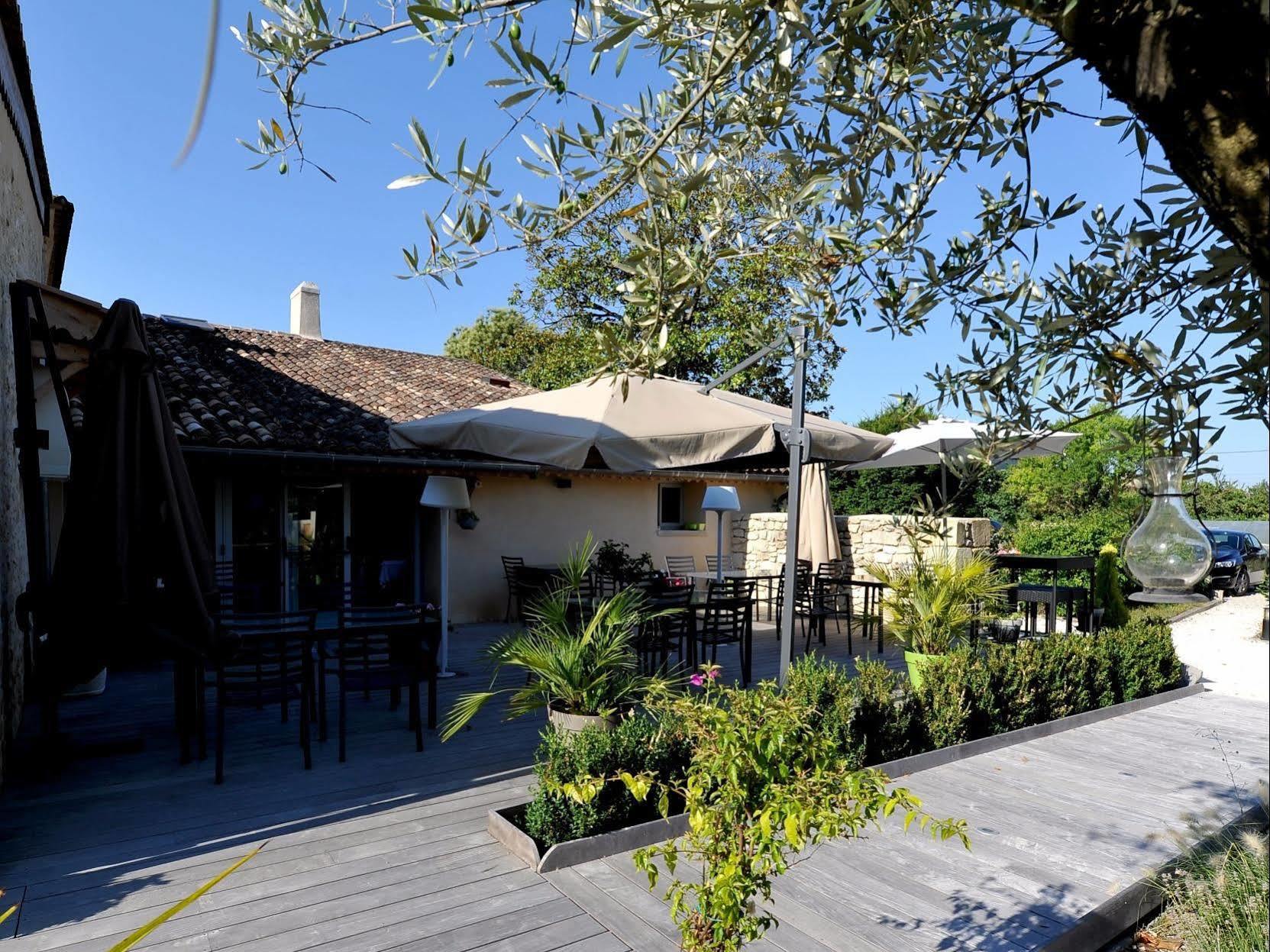 Logis- Hotel Spa Restaurant L'Epicurial Saint-Pey-de-Castets المظهر الخارجي الصورة