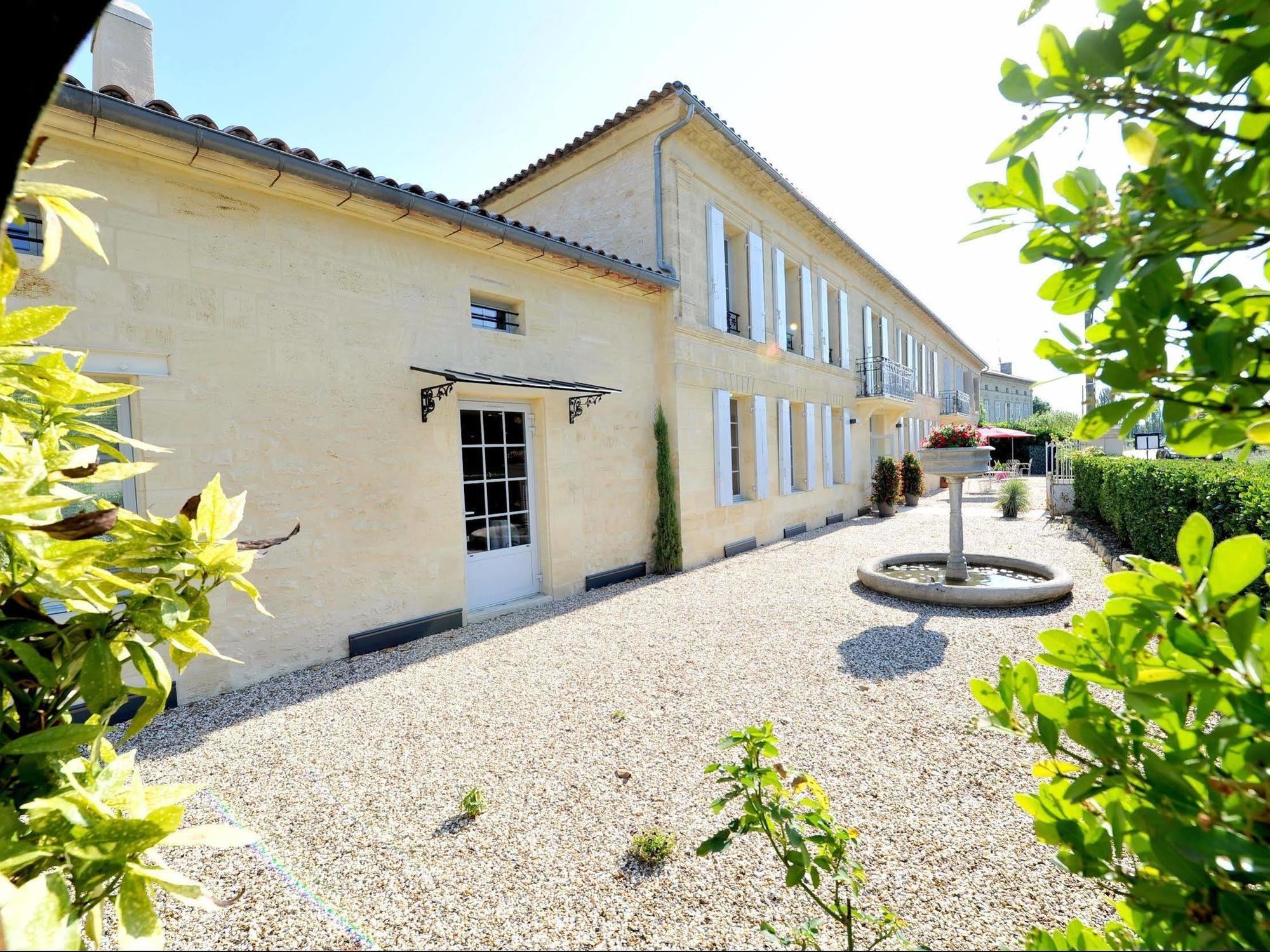 Logis- Hotel Spa Restaurant L'Epicurial Saint-Pey-de-Castets المظهر الخارجي الصورة